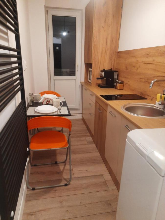 Lyra Apartment Sfântu-Gheorghe Exteriör bild