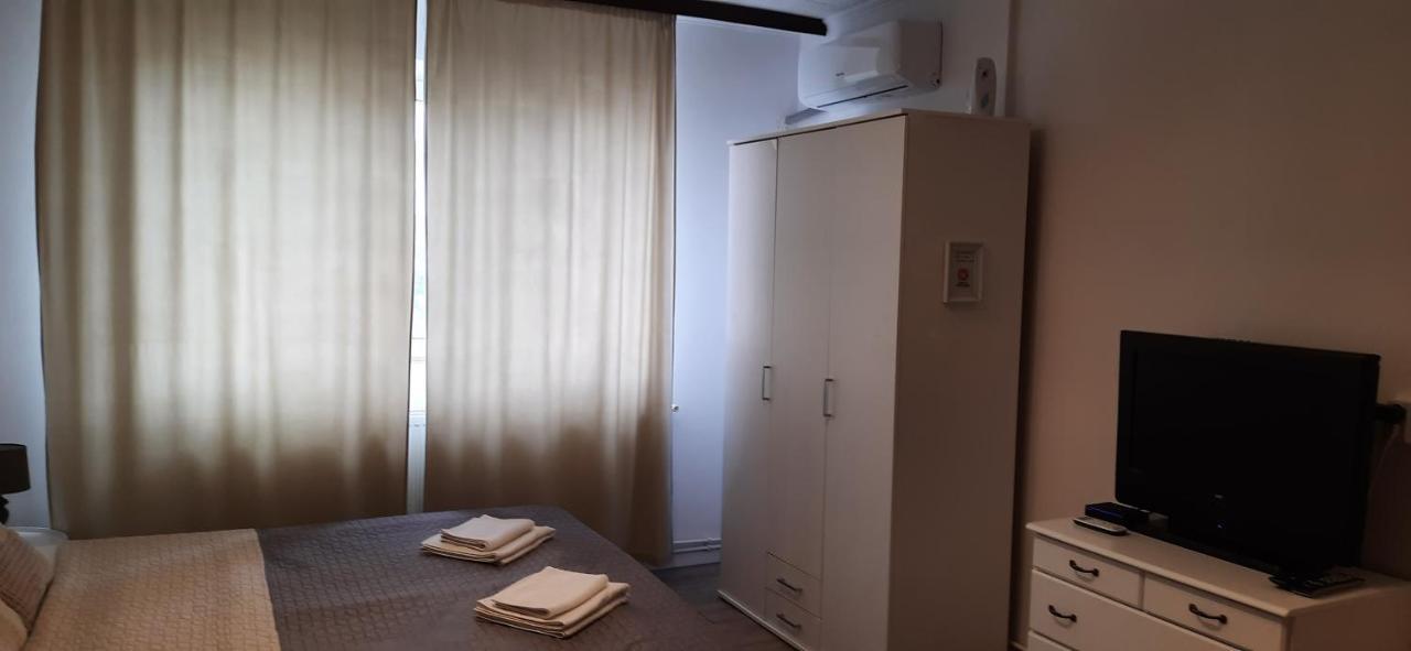Lyra Apartment Sfântu-Gheorghe Exteriör bild